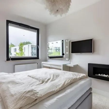 Luxury By The アパート